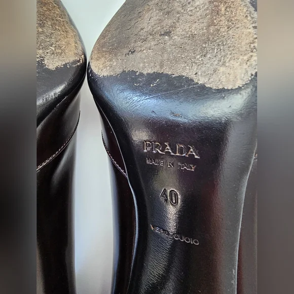 Prada Dark Brown/Black Leather Raw-Edge Trim Pumps Size 40 - Picture 12 of 13